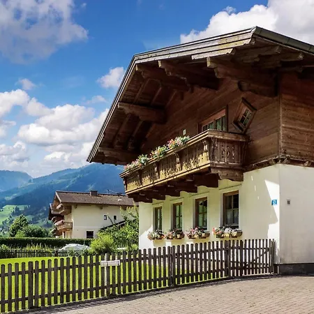 Apartment Grosse Ferienwohnung- *